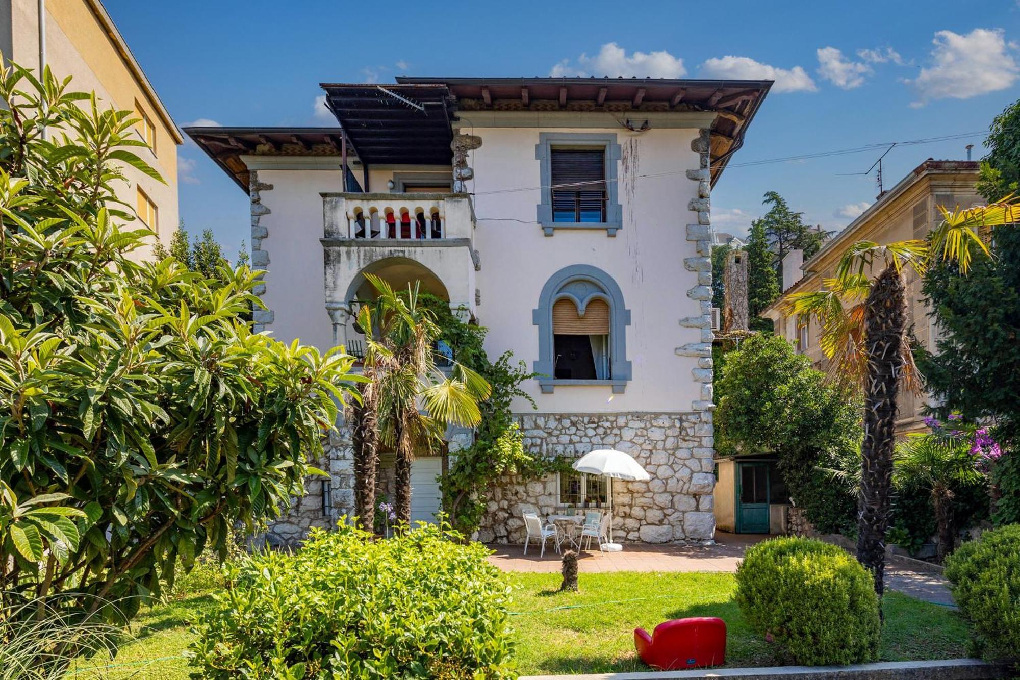 City Apartment With Garden - Happy Rentals Rijeka Dış mekan fotoğraf