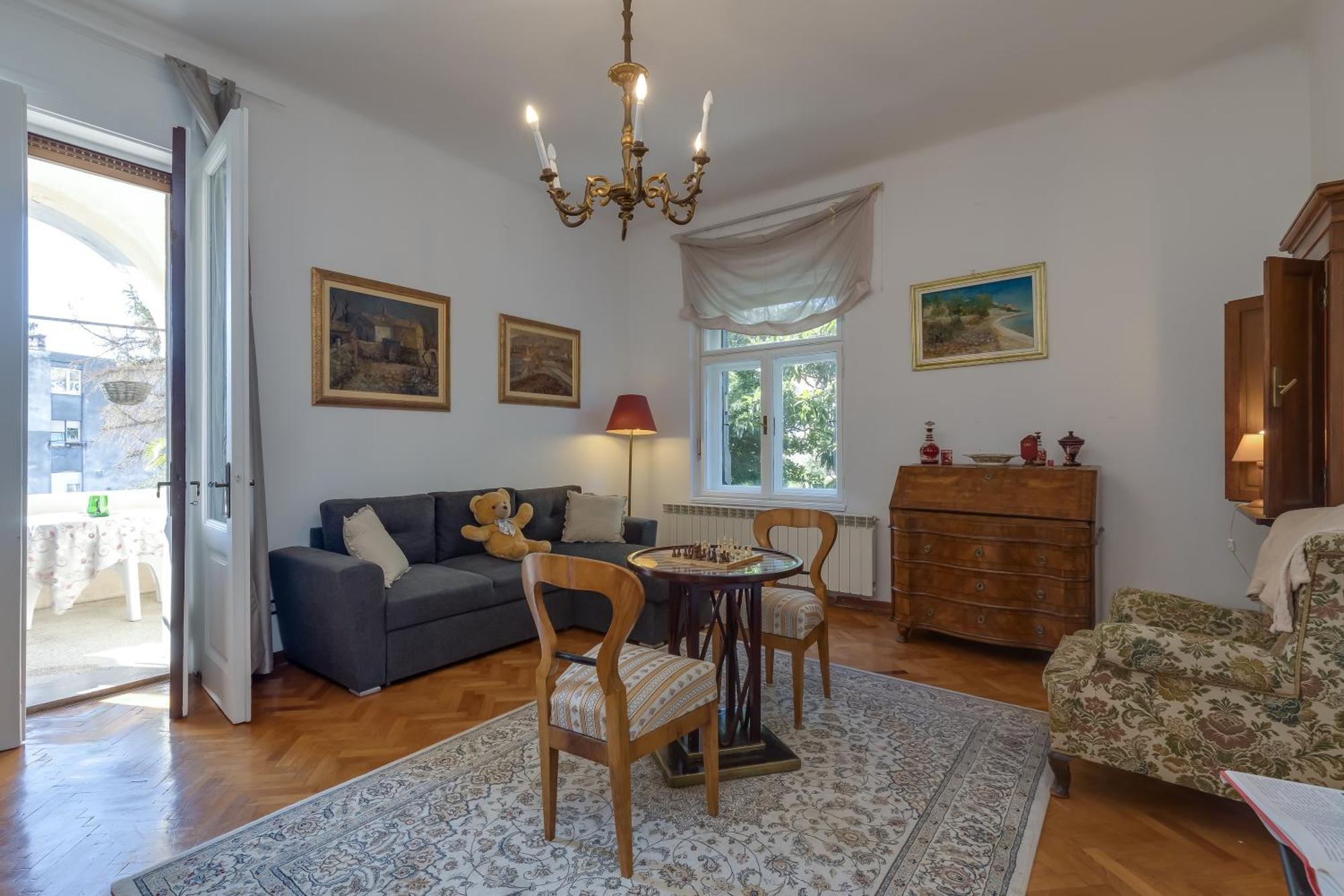 City Apartment With Garden - Happy Rentals Rijeka Dış mekan fotoğraf