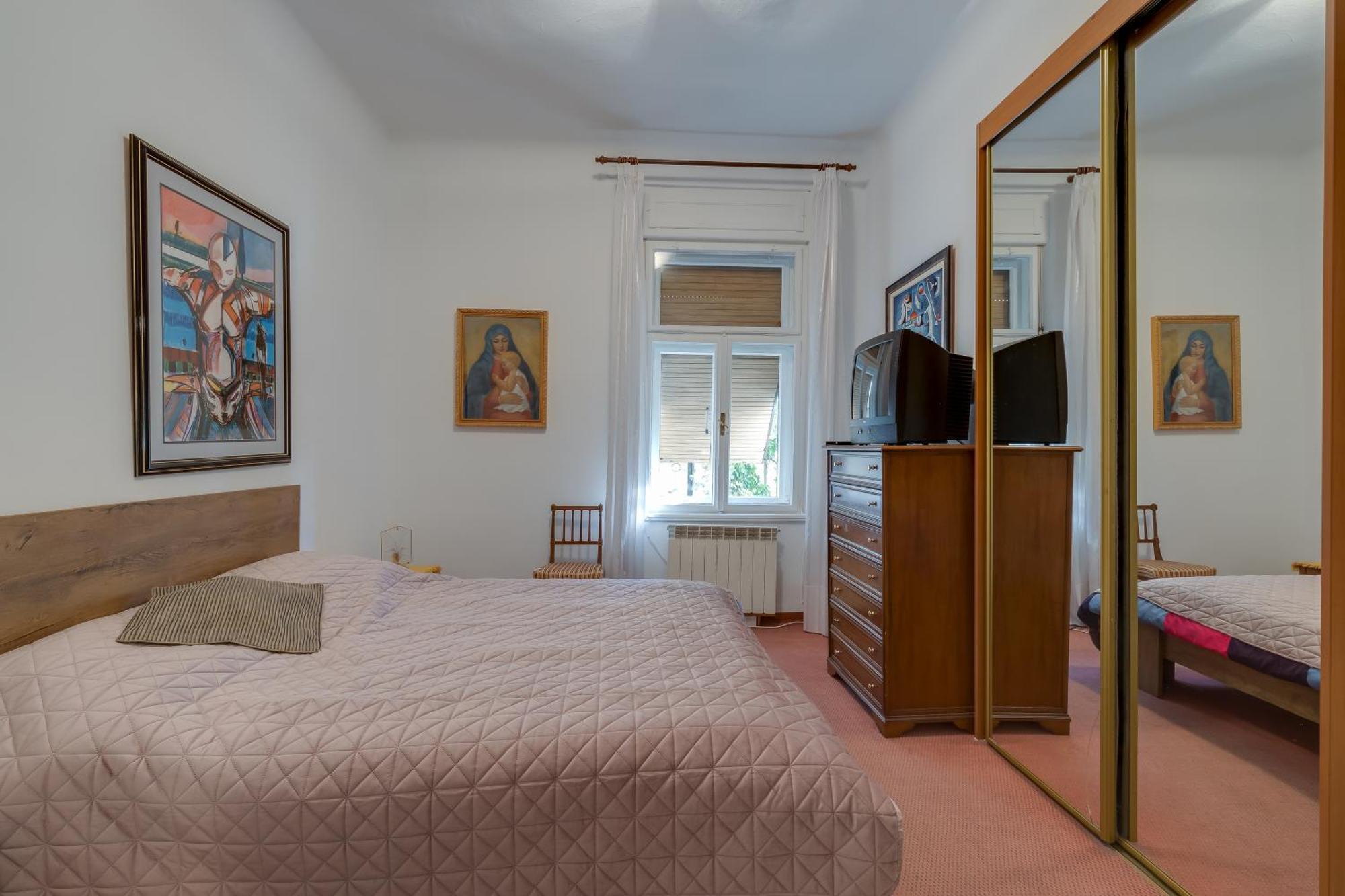 City Apartment With Garden - Happy Rentals Rijeka Dış mekan fotoğraf